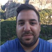 Si alguien necesita un profesor de informática yo estoy dispuesto a enseñar mis conocimientos a todo aquel que lo necesite.